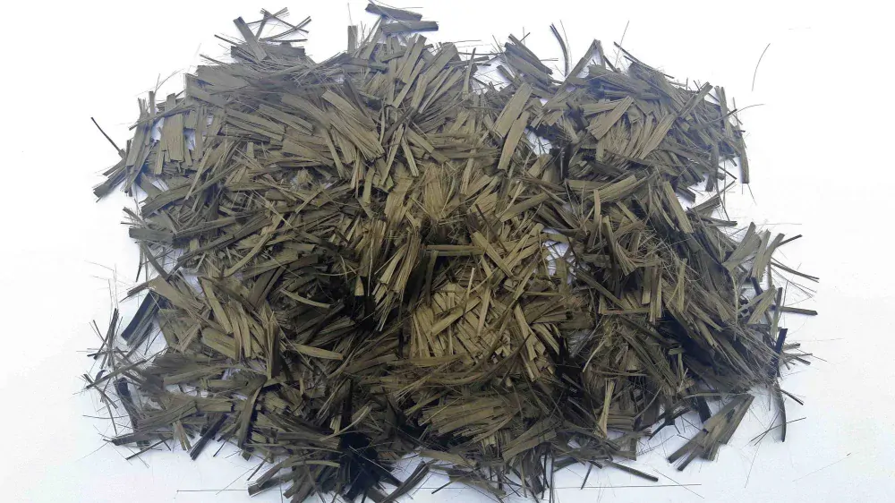 Kompozitní krácené vlákno pro rozmíchání v míchačce - 24 mm